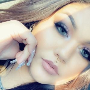 Meet your Posher, Cesiah